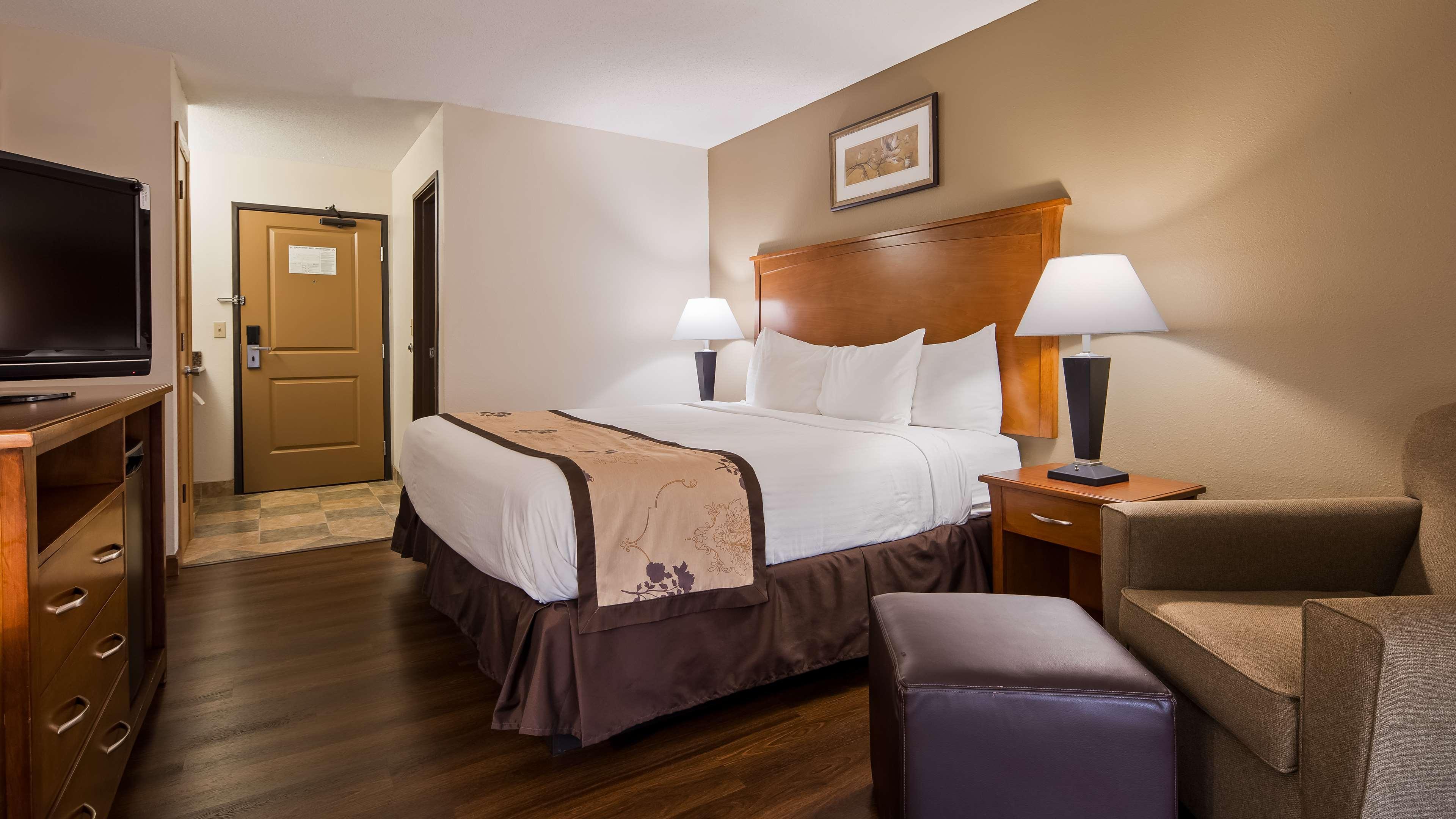Best Western Alexandria Inn Bagian luar foto
