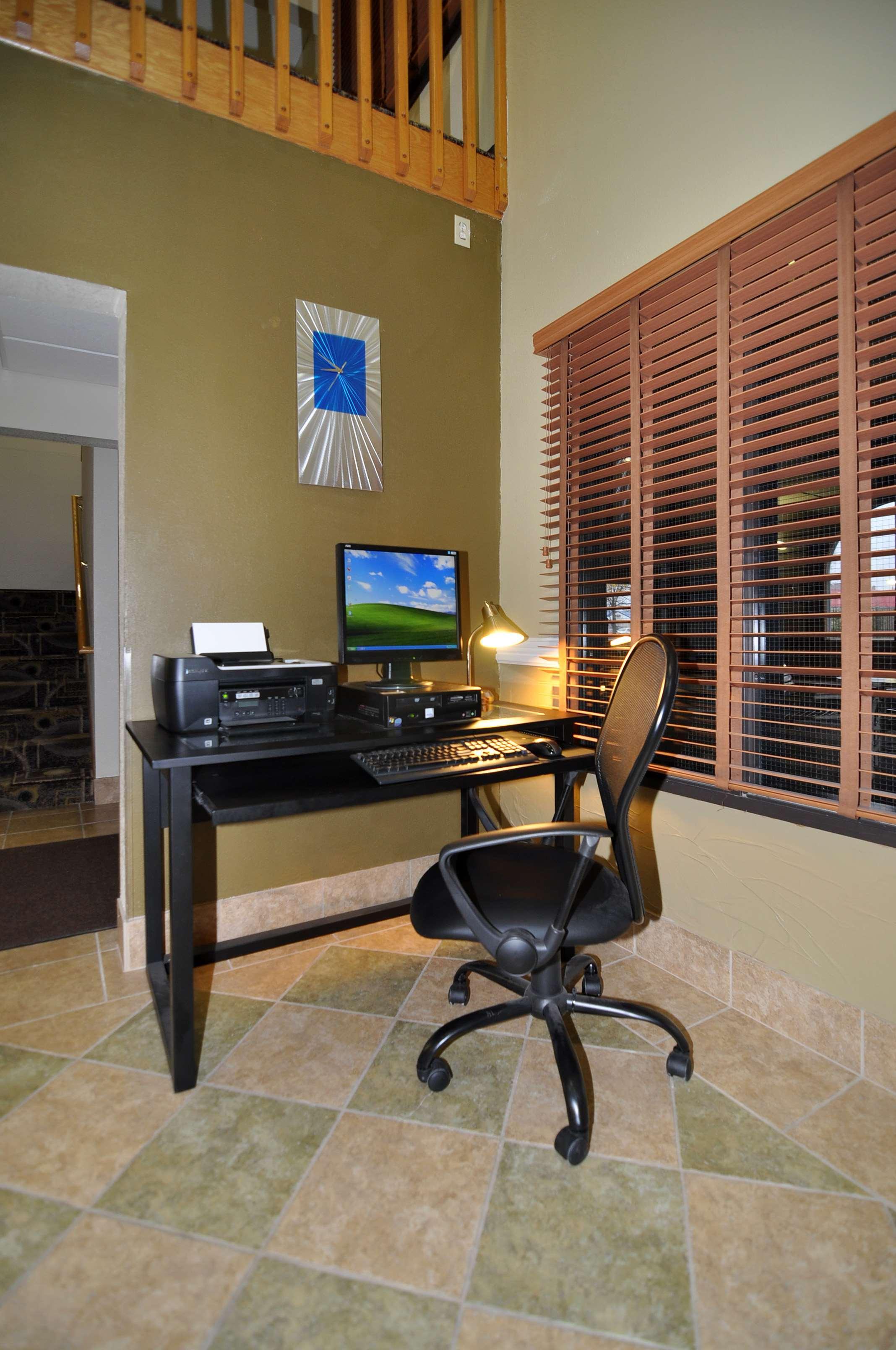 Best Western Alexandria Inn Bagian luar foto