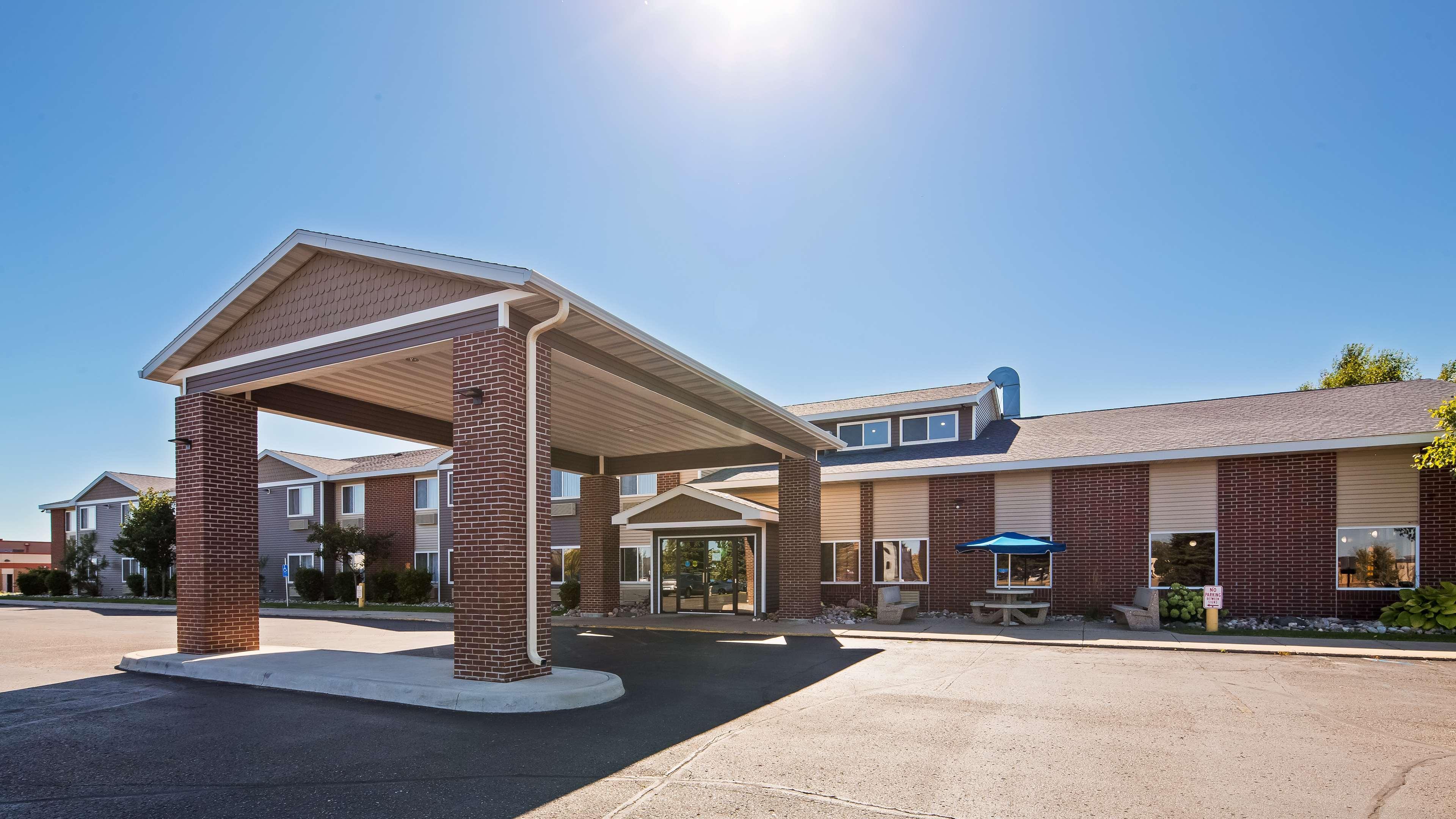 Best Western Alexandria Inn Bagian luar foto