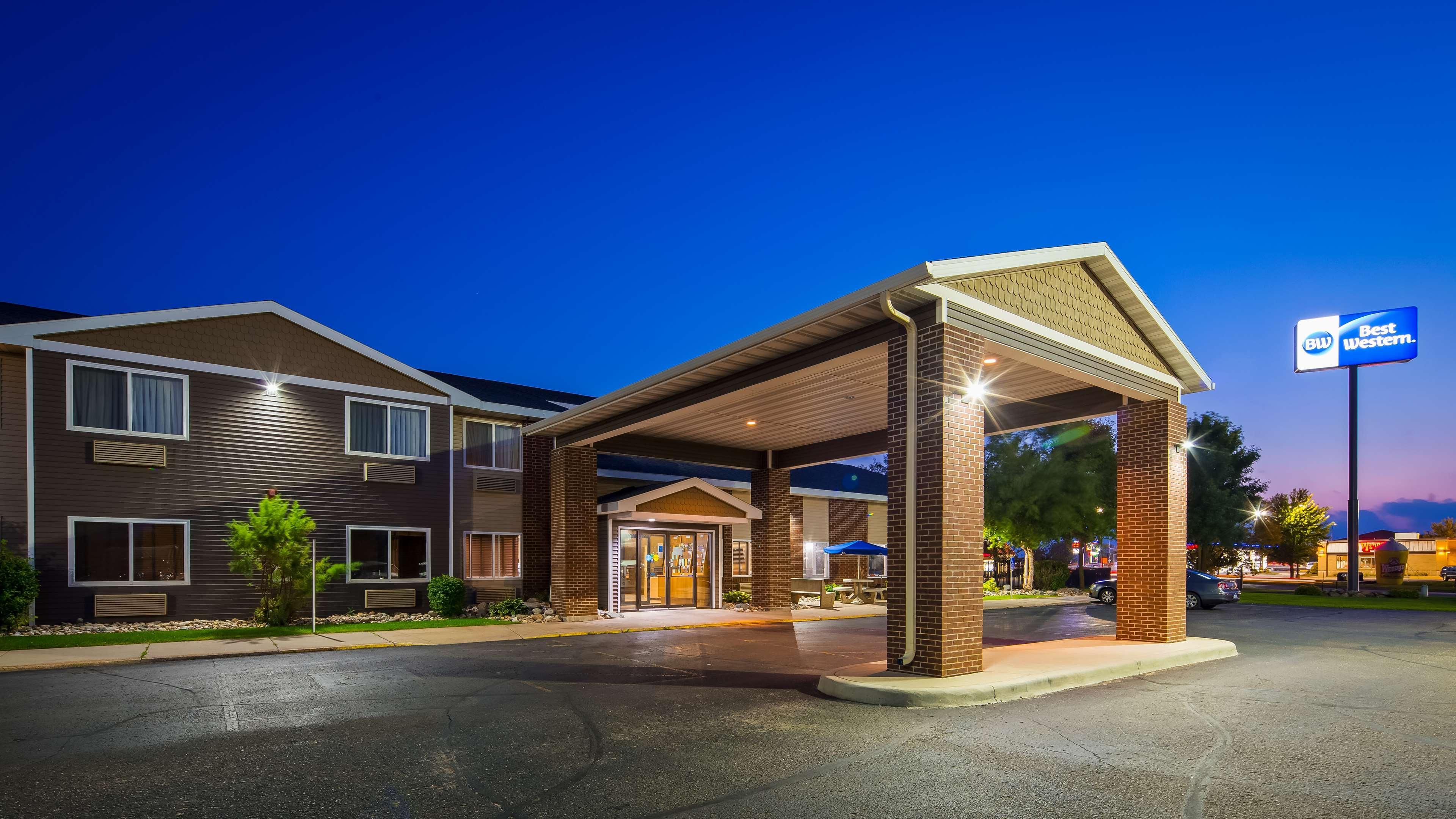 Best Western Alexandria Inn Bagian luar foto